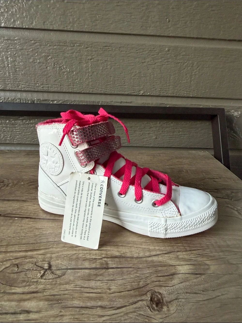Converse kid’s White High-Top Sneakers with Hot Pink Laces and Straps size 5.5